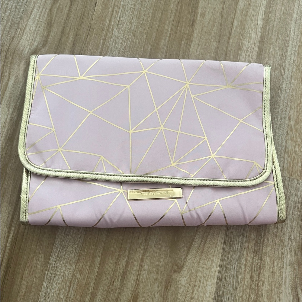 Vera Bradley Pink Geometric Women's Bag